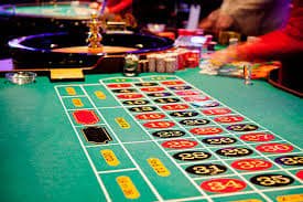 Filipino player using walo88 on a mobile phone for sports and casino entertainment